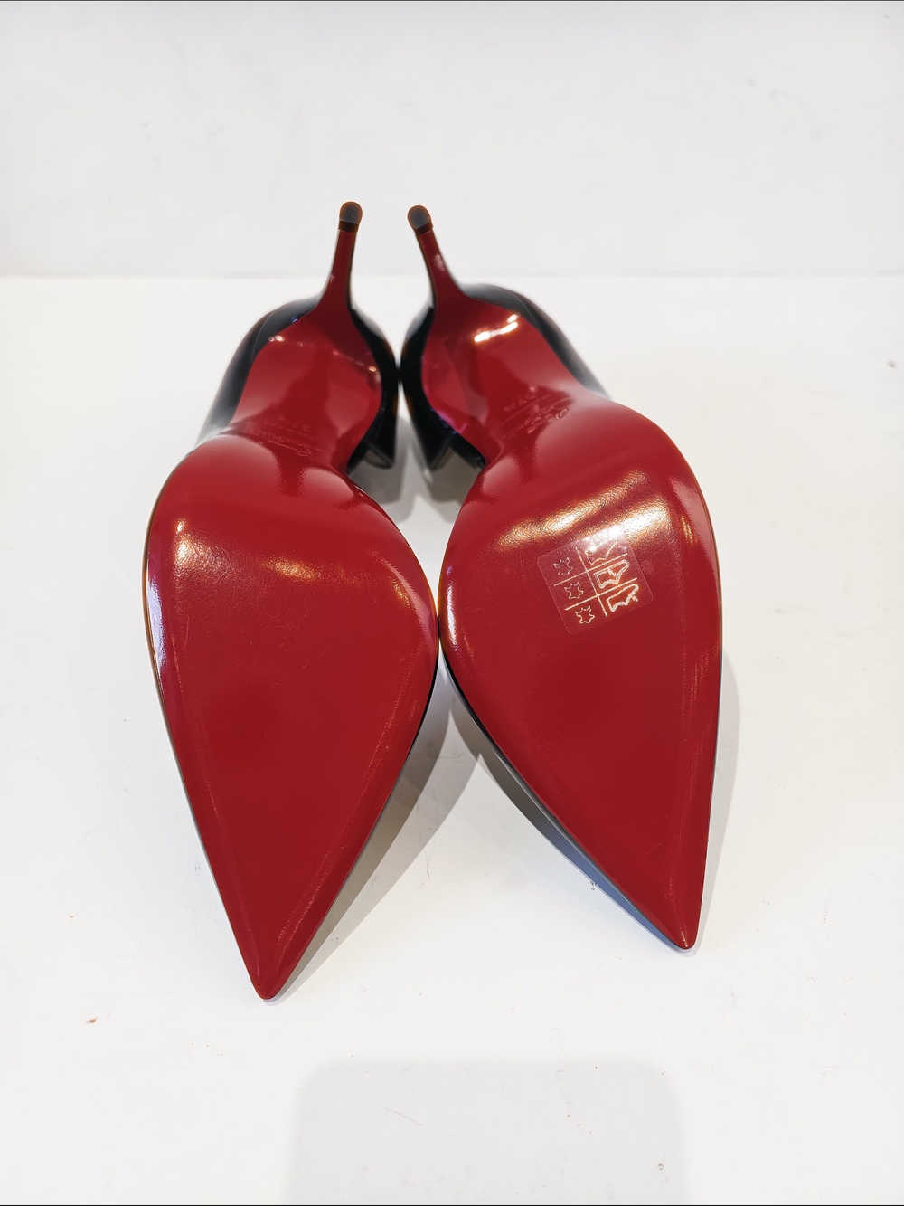 Christian Louboutin Iriza 100 Patent Leather D'Orsay Pumps - Picture 6 of 10